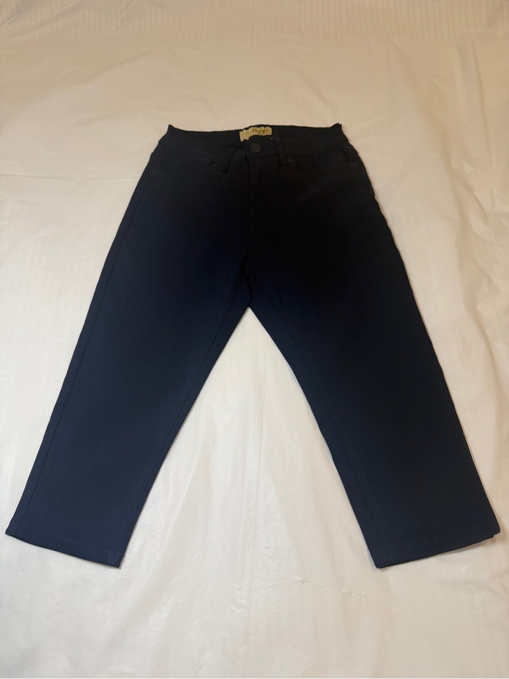 Hybrid & company Navy Blue Women's Cropped Pants Size M